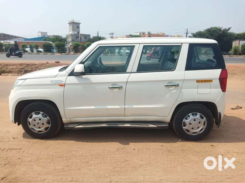 Mahindra Tuv 300 2019 Diesel 95000 Km Driven