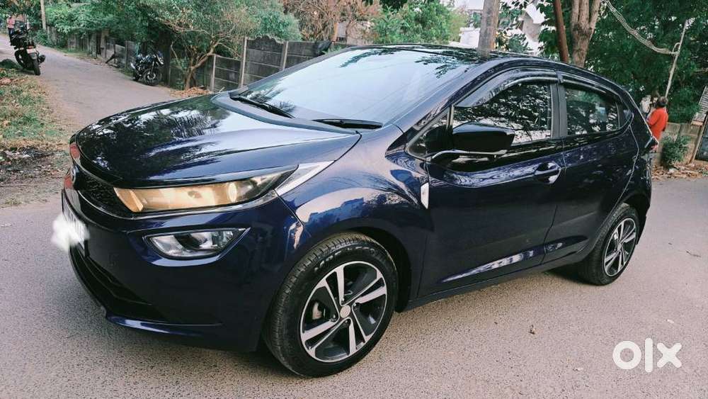 Tata Altroz 1.2 Xz Plus I-turbo Petrol Dark Edition, 2024, Petrol