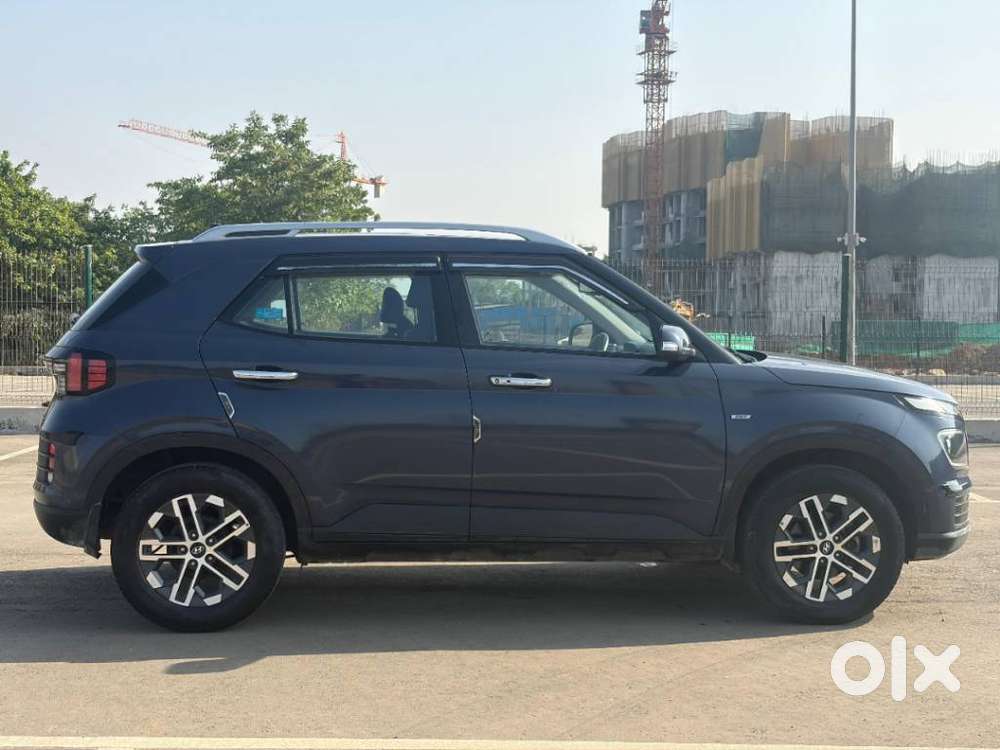 Hyundai Venue 1.0 Sx (o) Turbo Imt, 2022, Petrol