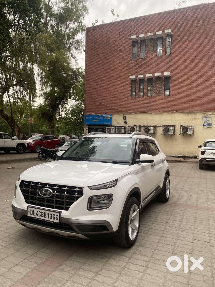 Hyundai Venue S 1.2 Petrol, 2022, Petrol