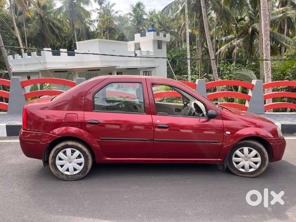 Mahindra Renault Logan 2007