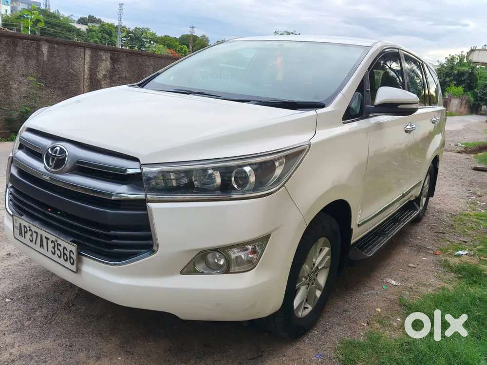 Toyota Innova Crysta 2017 Mt 2.4 Vx