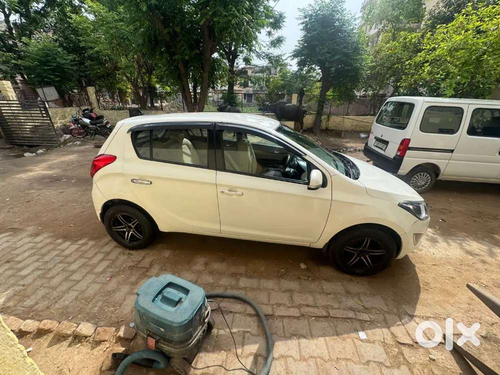 Hyundai I20 2013 Diesel 138000 Km Driven