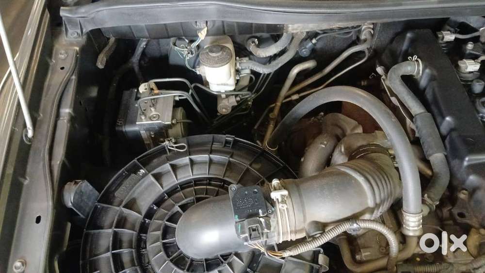 Toyota Innova 2.5 V 8 Str, 2015, Diesel
