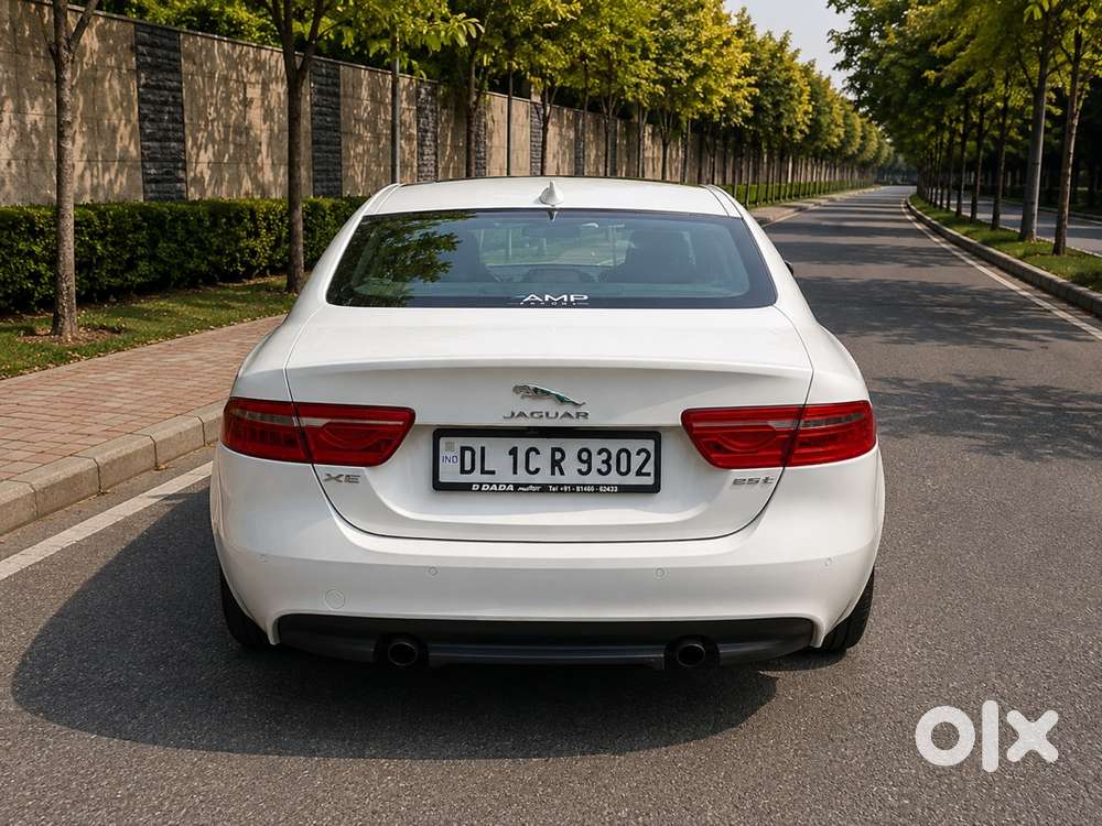 Jaguar Xe Petrol 2016