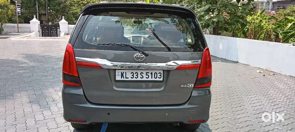 Toyota Innova 2015 Diesel 147500 Km Driven. Finance Available.