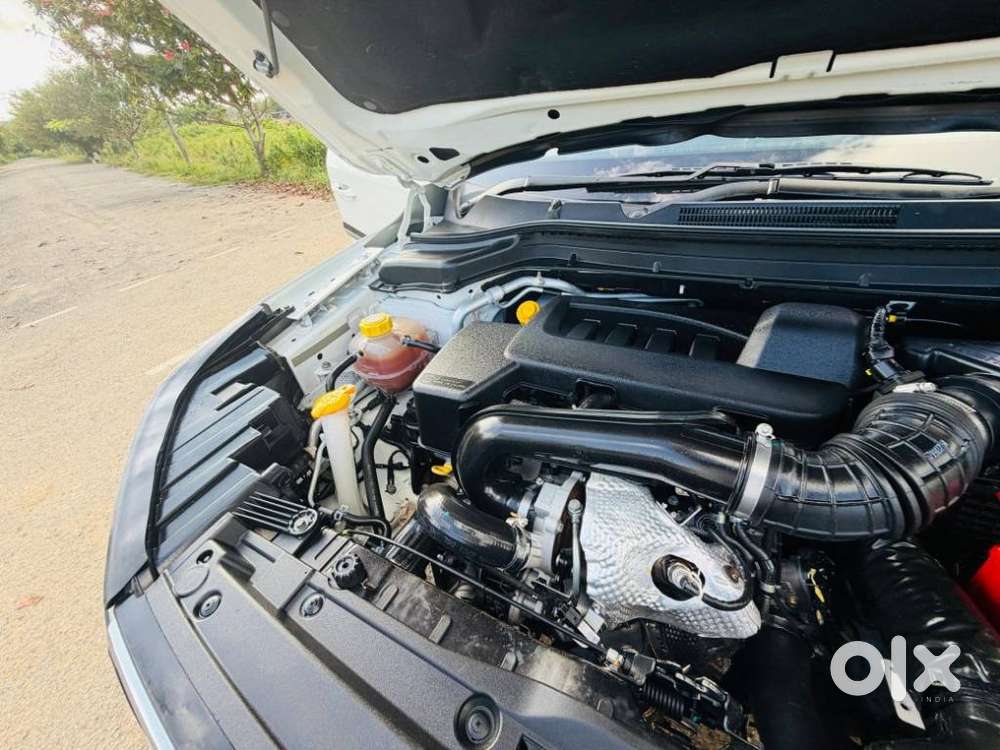 Mahindra Xuv300 W6 Diesel, 2021, Diesel