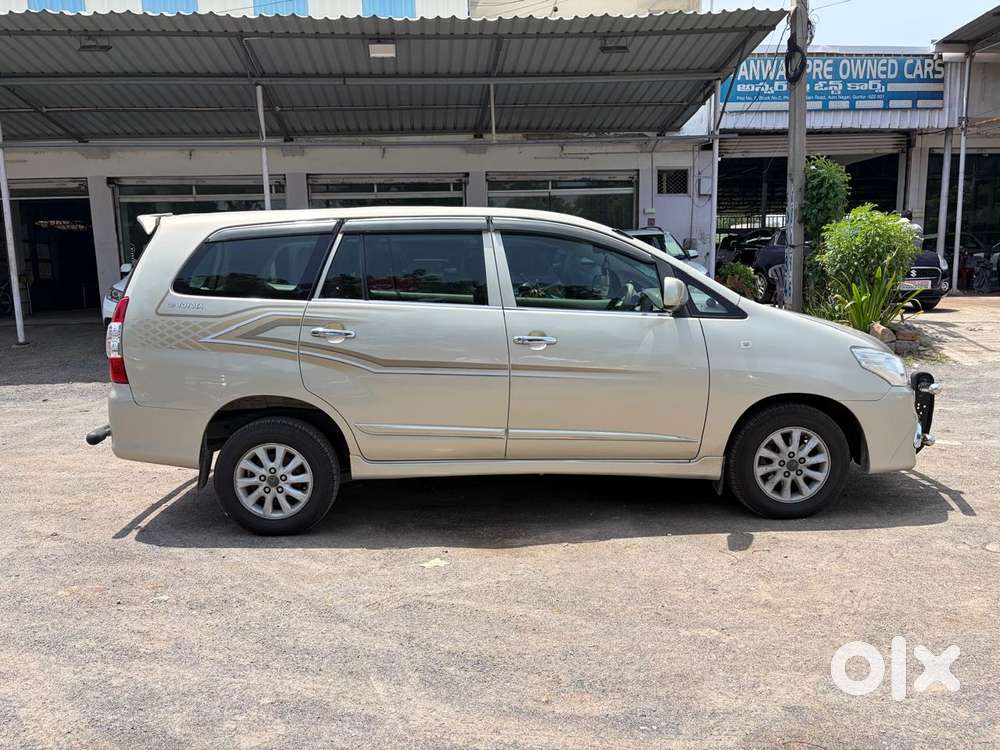 Toyota Innova 2.5 G (diesel) 7 Seater, 2014, Diesel