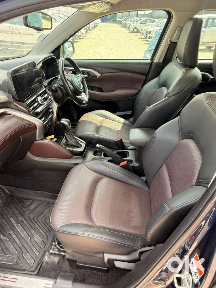 Maruti Suzuki Grand Vitara Smart Hybrid Alpha, 2022, Petrol