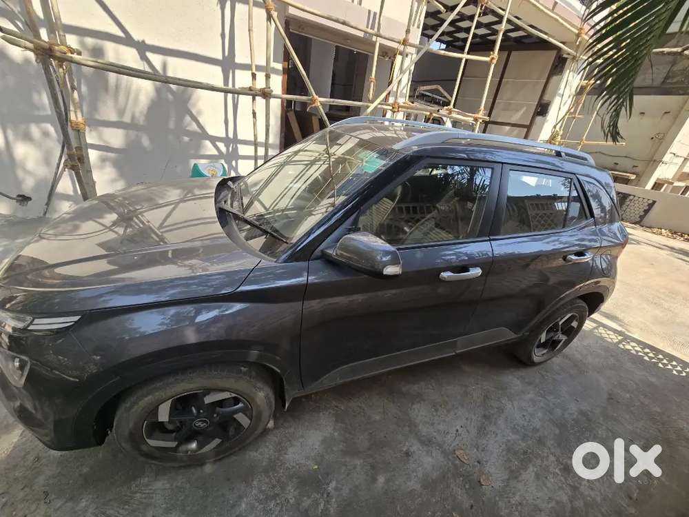 Hundai Venue 1st Owner