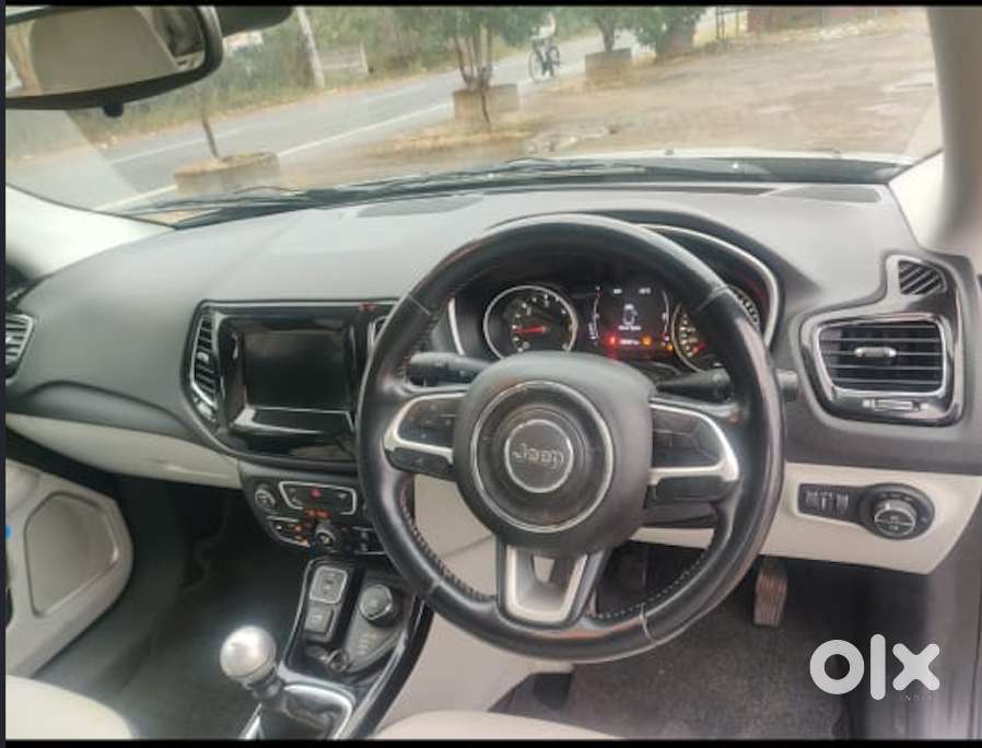 Jeep Compass 2017 Limited 4x4 Diesel Good Condition