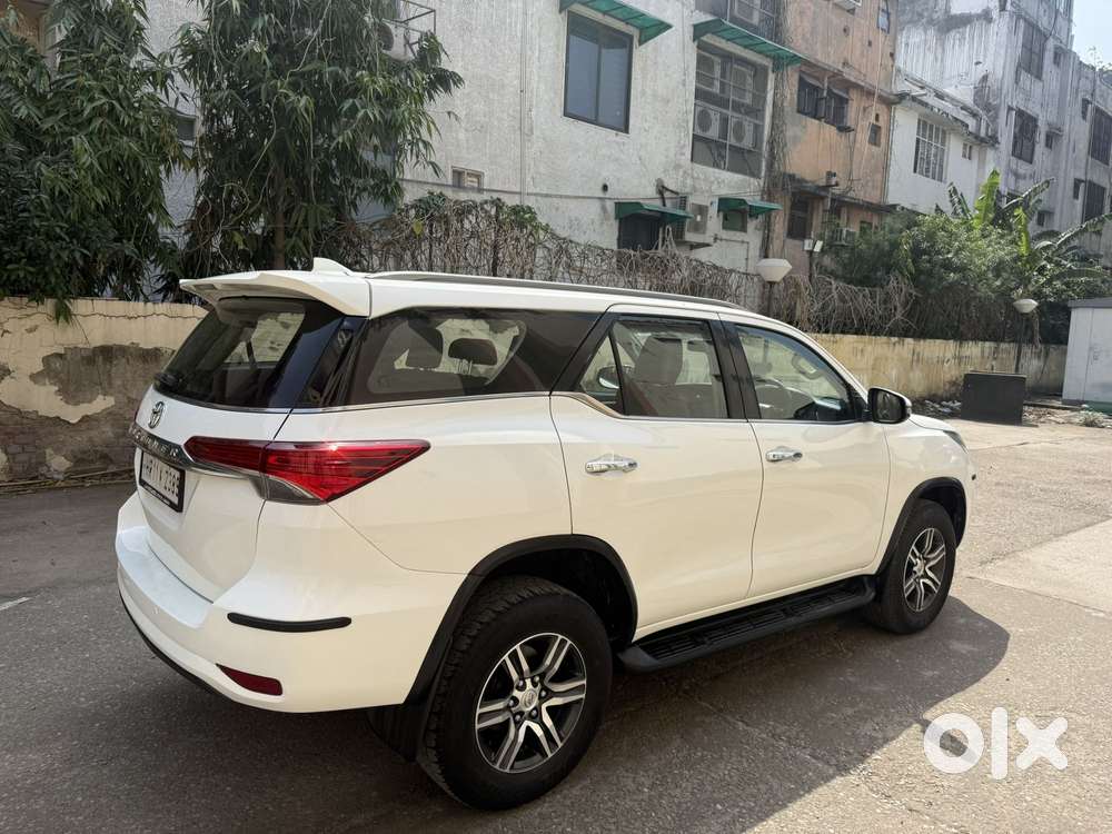 Toyota Fortuner [2021-ongoing] 2.8 2wd Diesel At, 2017, Diesel