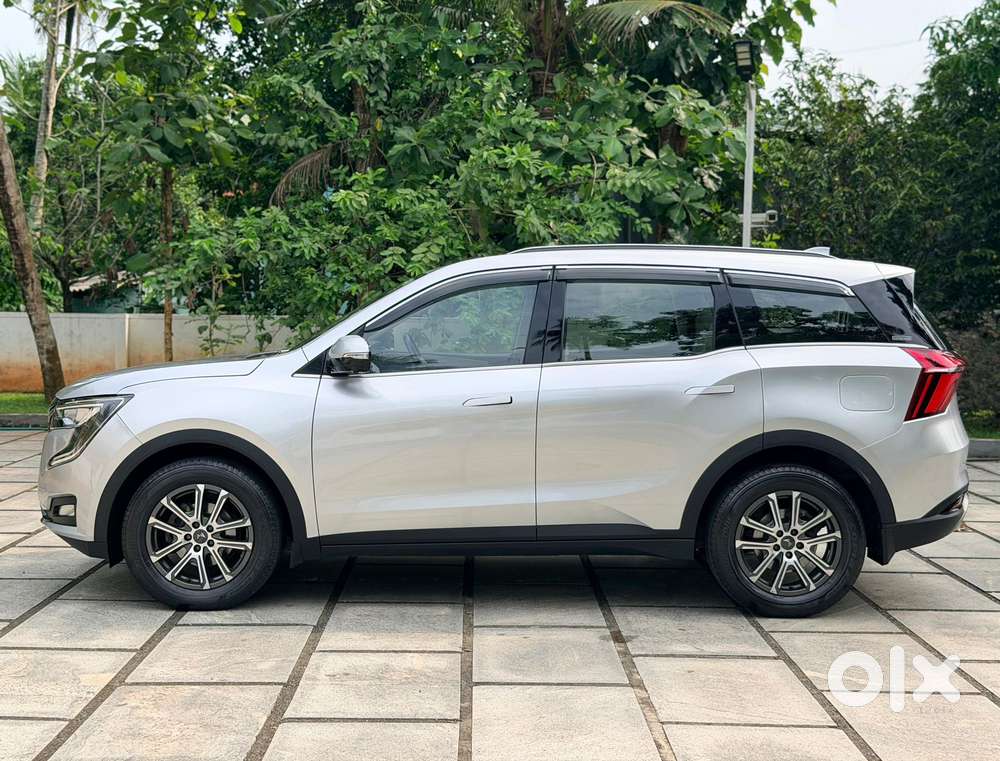 Mahindra Xuv700 2.2 Ax 7 Diesel At Luxury Pack Str, 2022, Diesel
