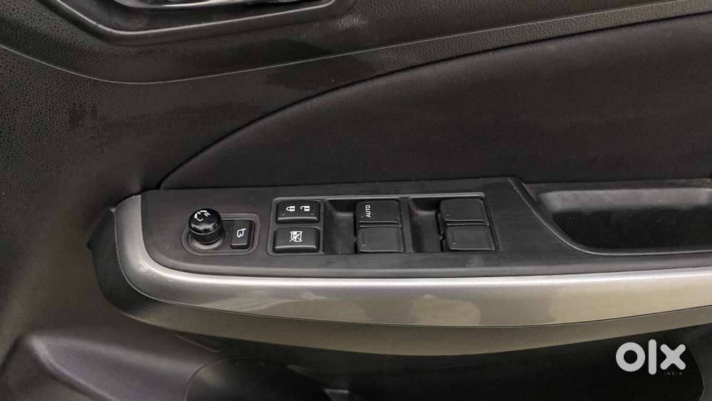 Maruti Suzuki Swift 2018 Zxi Plus, 2020, Petrol