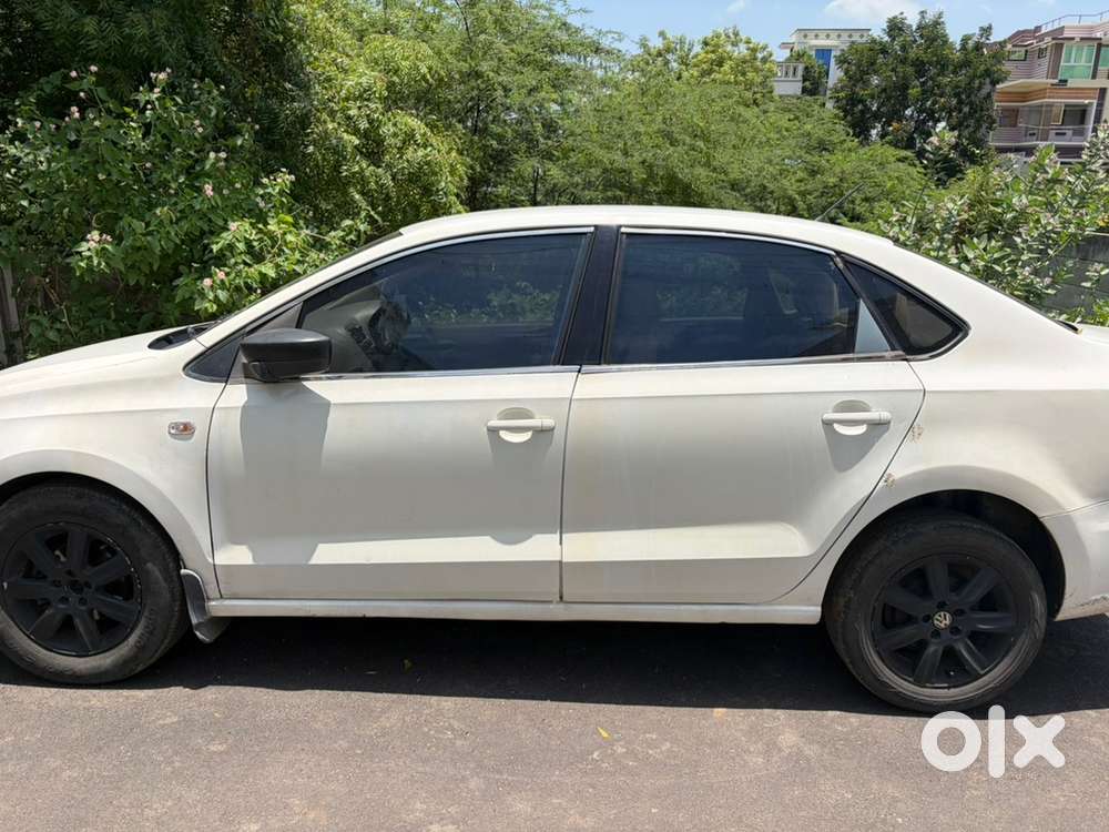 Volkswagen Vento Diesel Manual 2011