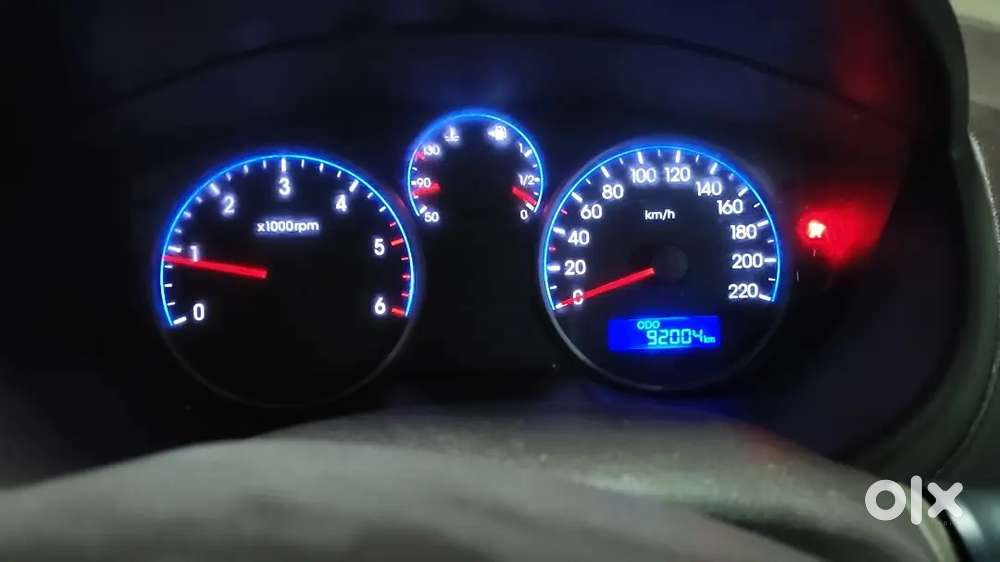 Hyundai I20 Sportz 2012 Diesel Owner-2