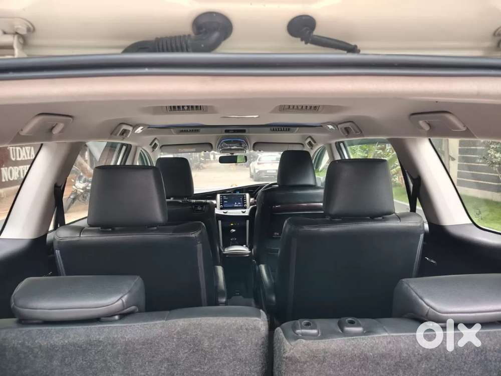 Toyota Innova Crysta [2020-ongoing] 2.4 Zx 7 Str, 2021, Diesel