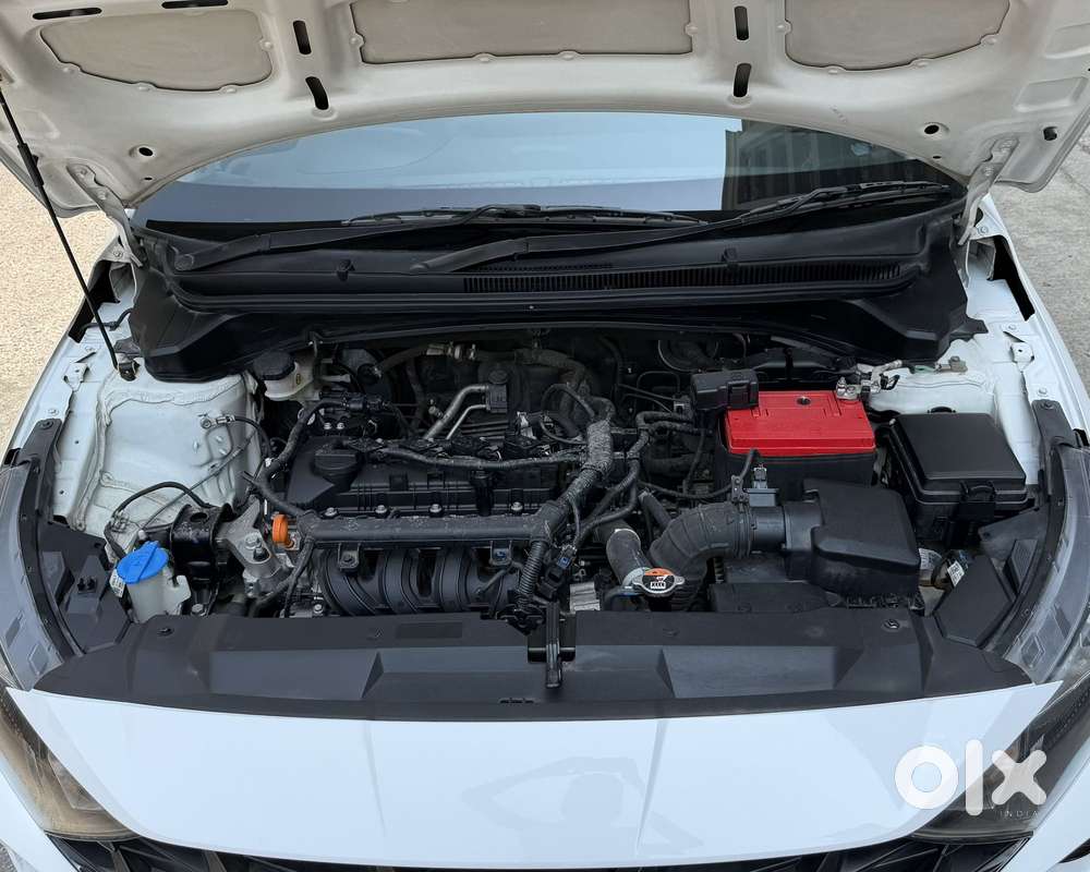 Hyundai I20 Sportz 1.2 Ivt, 2023, Petrol