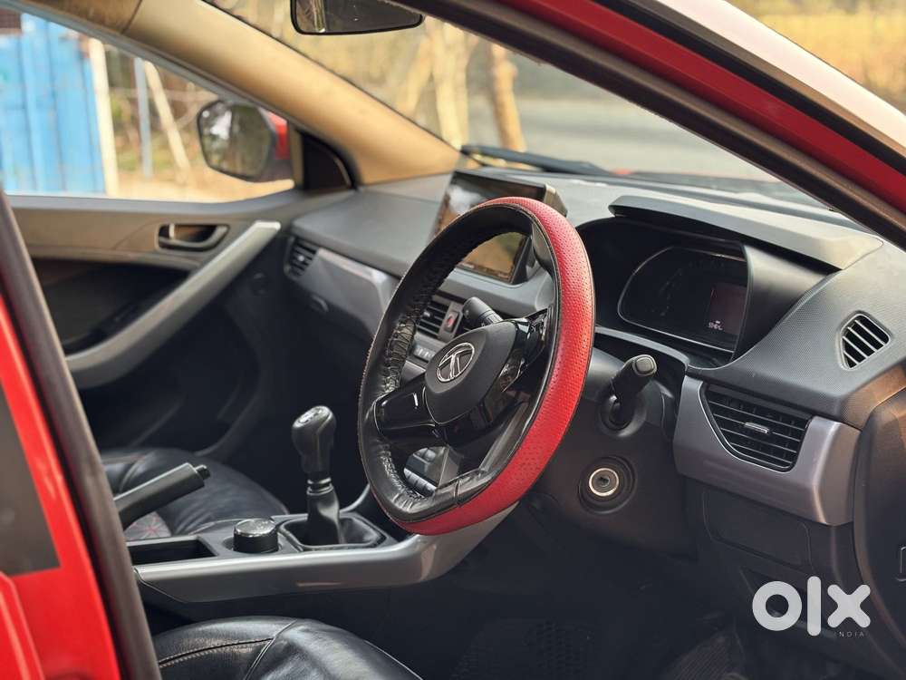 Tata Nexon 1.5 Revotorq Xm (s), 2021, Diesel