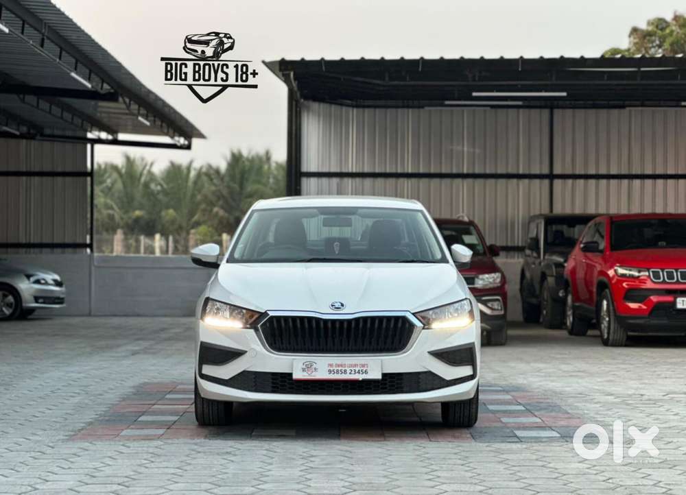 Skoda Slavia 1.0 Active Tsi, 2023, Petrol