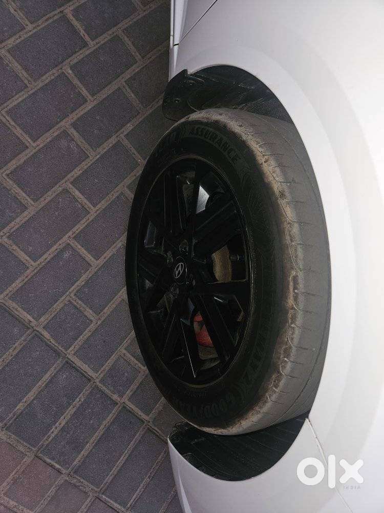 Hyundai Verna 1.5 Sx Turbo Petrol Mt, 2023, Petrol