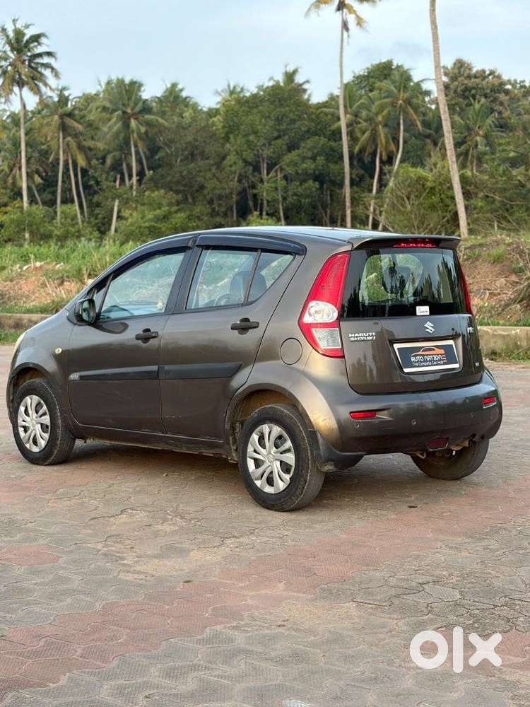 Maruti Suzuki Ritz Vxi, 2011, Petrol