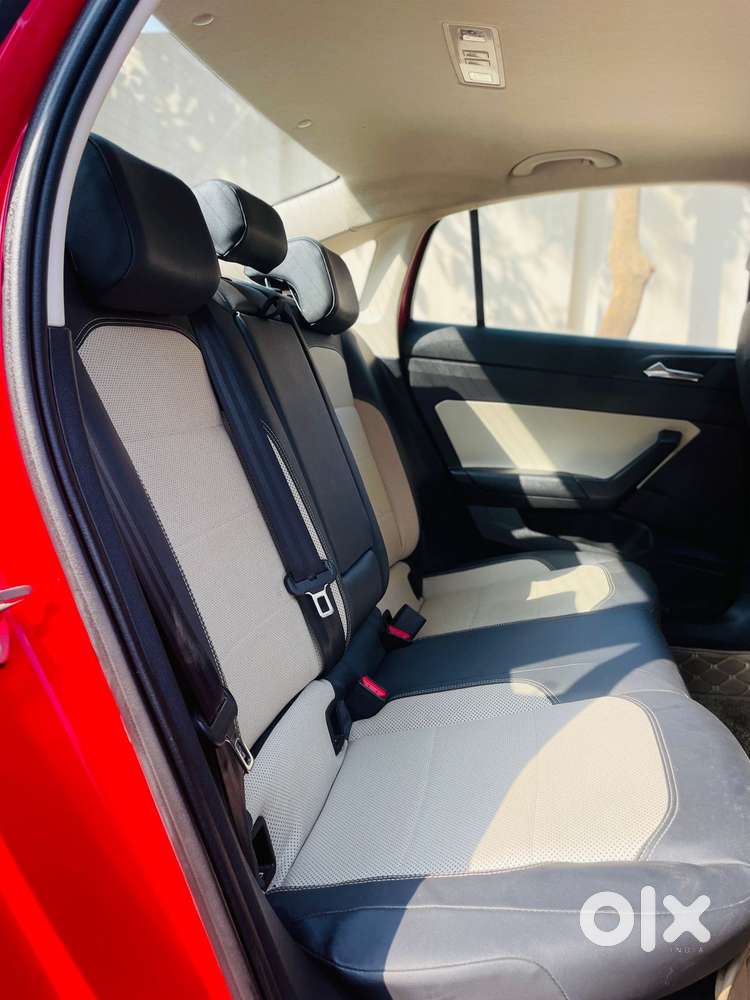 Skoda Slavia 1.0 Tsi Style At, 2023, Petrol