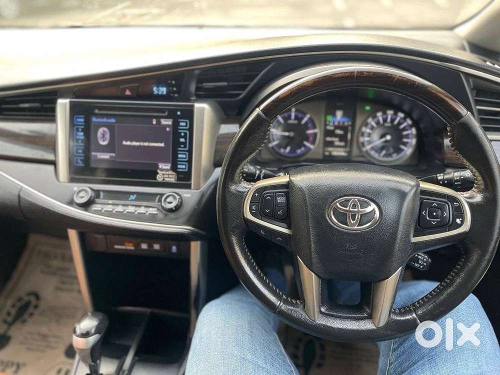 Toyota Innova Crysta