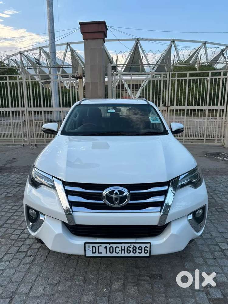 Toyota Fortuner 4x2 At 2.8 Diesel, 2017, Diesel