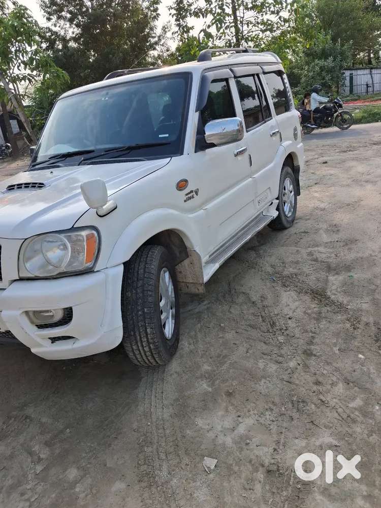 Mahindra Scorpio Classic 2012