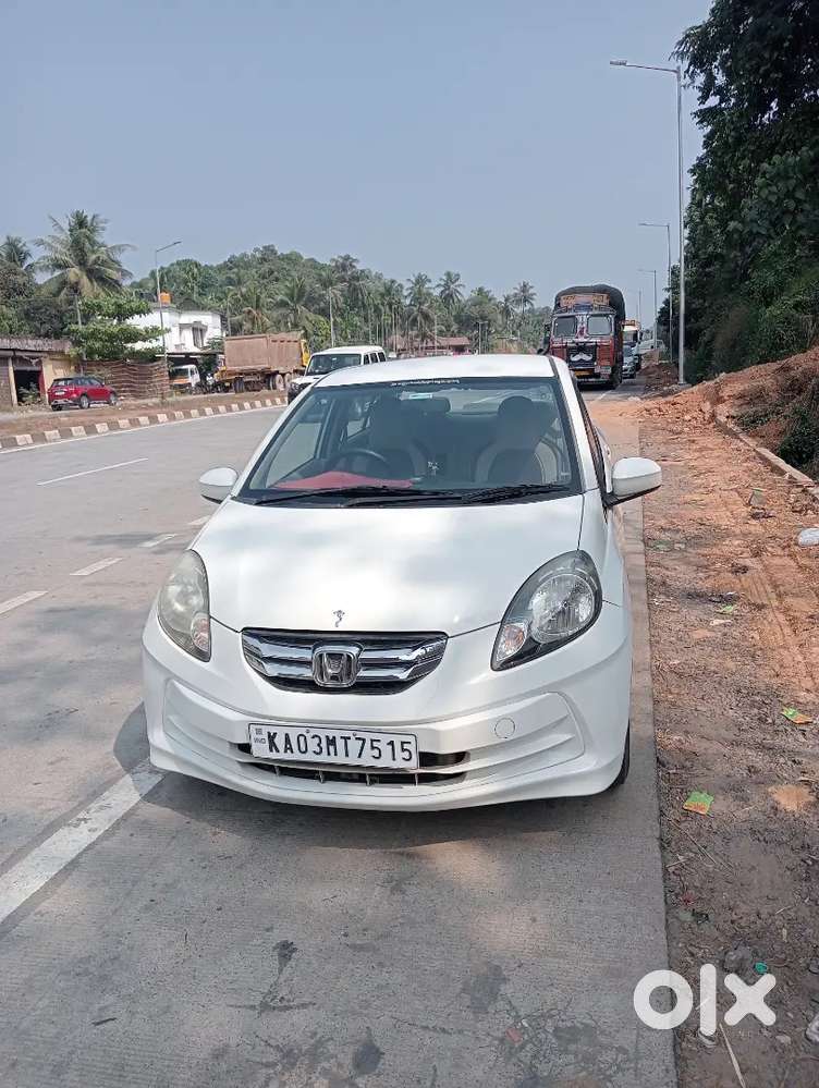 Honda Amaze 2nd Gen 2014 Diesel 178000 Km Driven