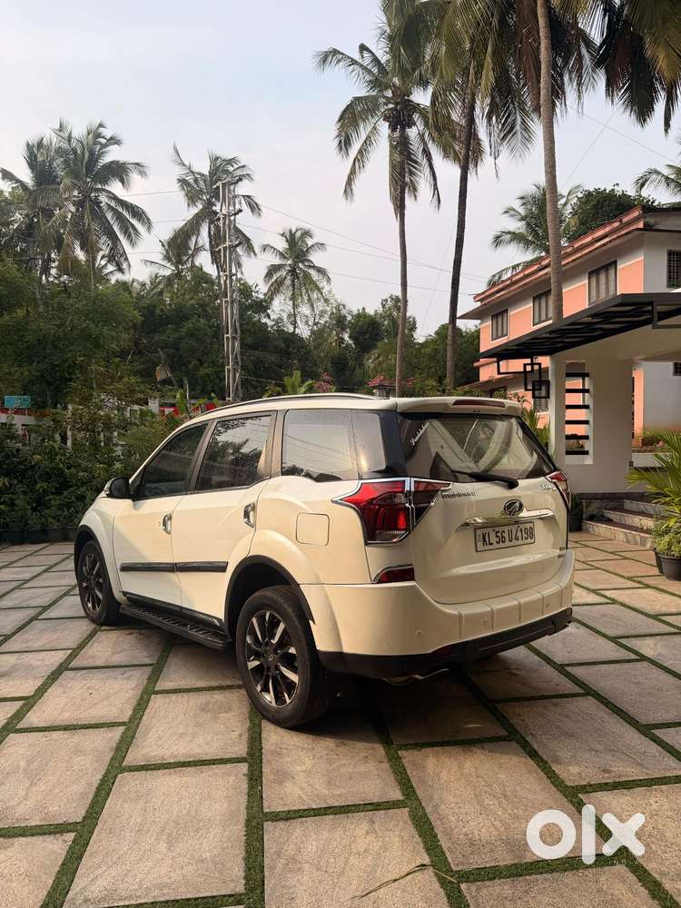 Mahindra Xuv500 W11 Option At, 2018, Diesel