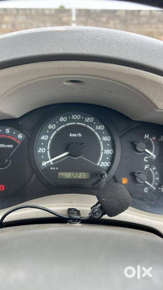 Toyota Innova 2.5 Gx 8 Str Bs-iii, 2009, Diesel