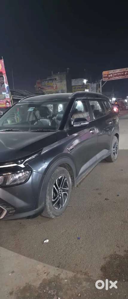 Kia Carens 2023 Diesel 155000 Km Driven