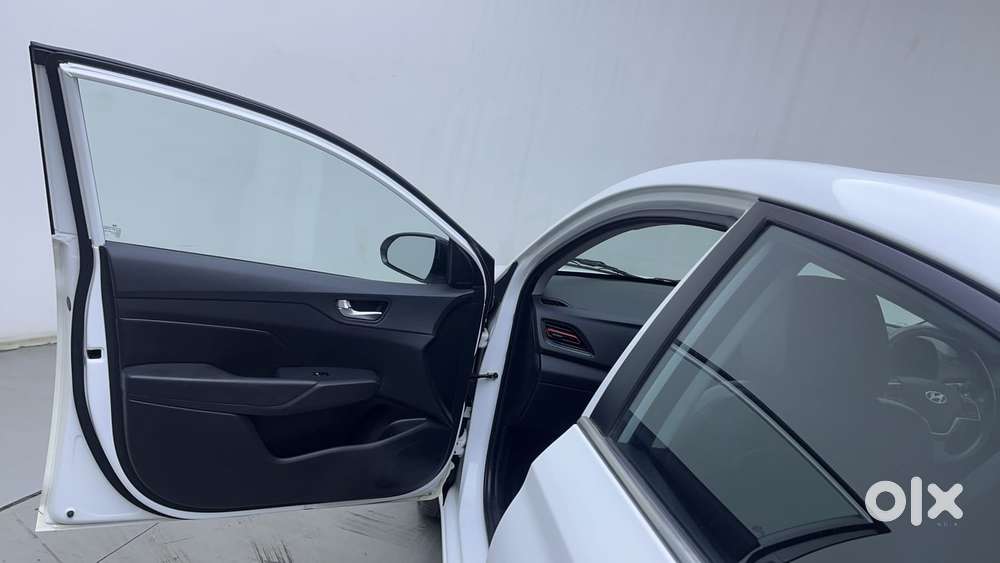 Hyundai Verna 1.0 Sx (o) Turbo Gdi Dct, 2022, Petrol