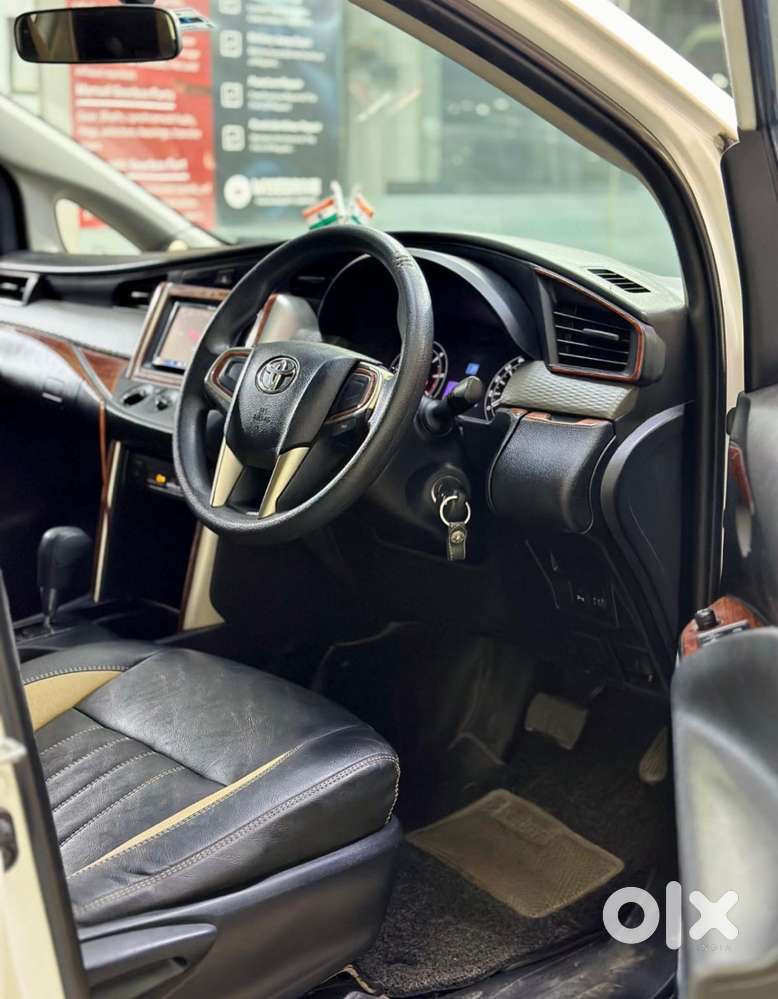 Toyota Innova Crysta 2.8 Gx At, 2016, Diesel