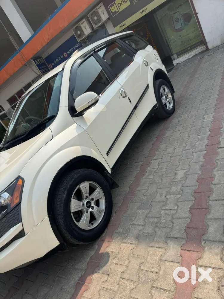 Mahindra Xuv500 2012 Diesel 99000 Km Driven