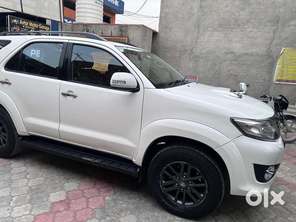 Toyota Diesel Car 2015
