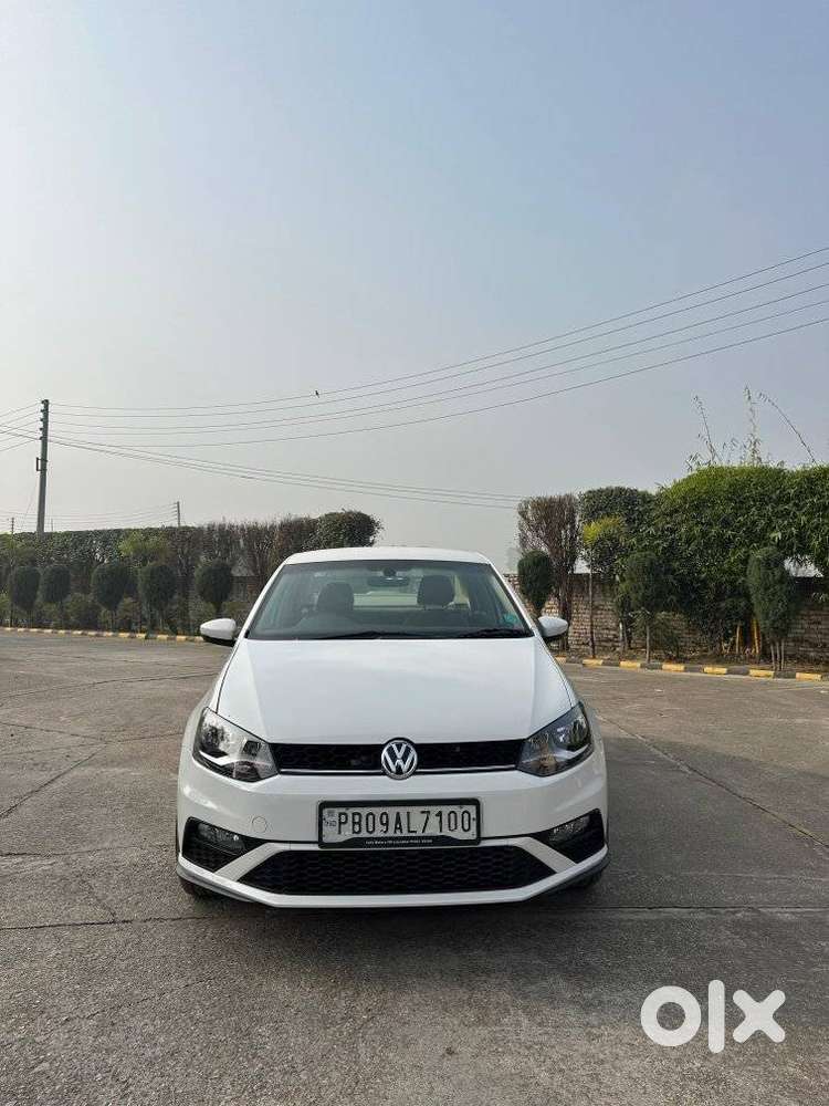 Volkswagen Vento 1.2 Tsi Highline, 2021, Petrol