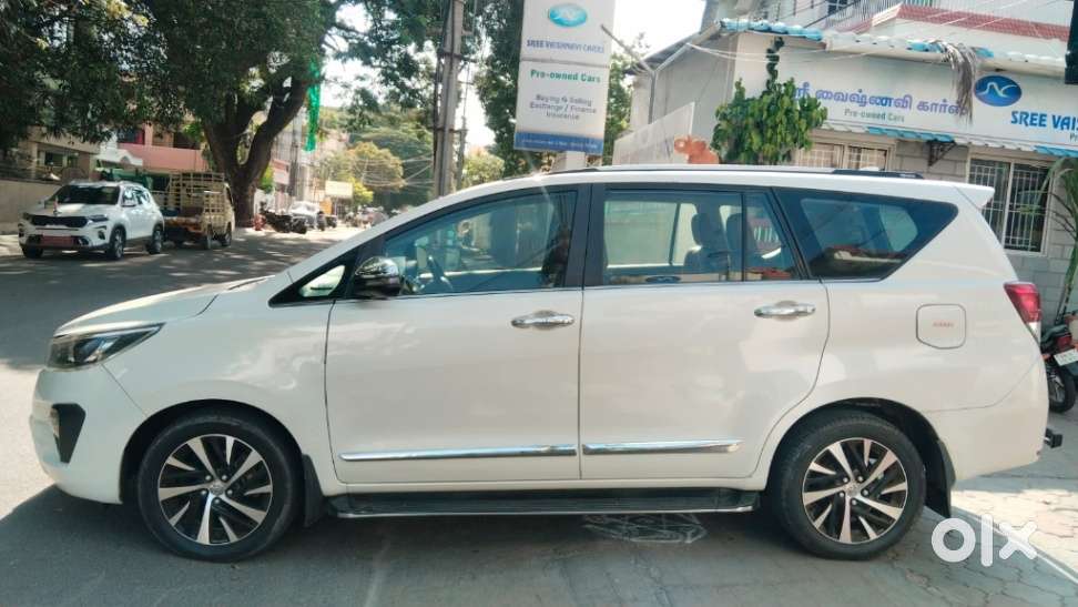 Toyota Innova Crysta 2.4 Z 7 Str, 2022, Diesel