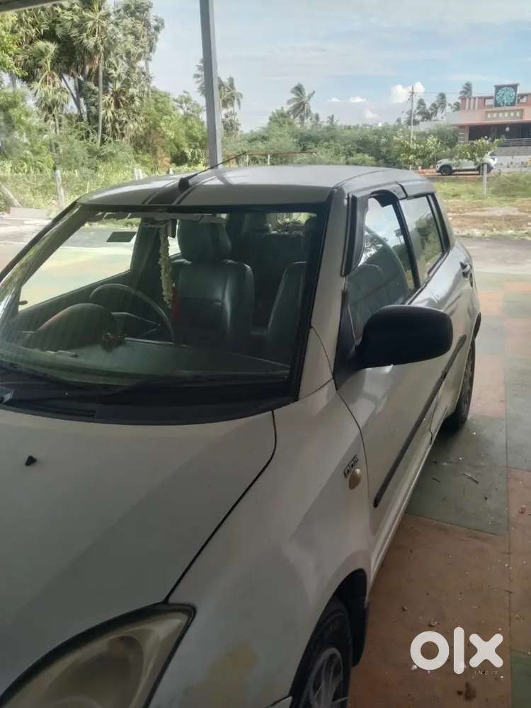 Maruti Suzuki Swift Dzire 2010