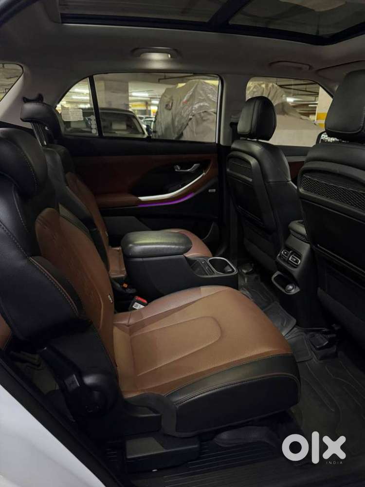 Hyundai Alcazar Signature (o) 6 Str 1.5 Petrol Dct, 2022, Petrol
