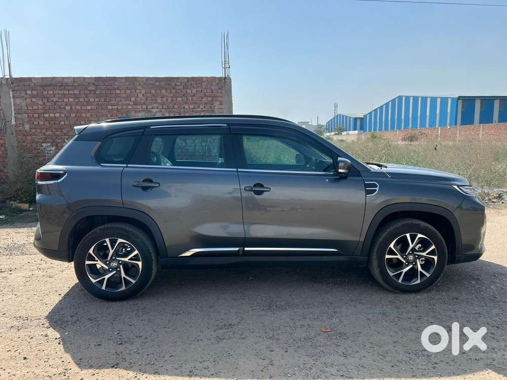 Toyota Urban Cruiser Hyryder 1.5 V Neo Drive At, 2023, Petrol