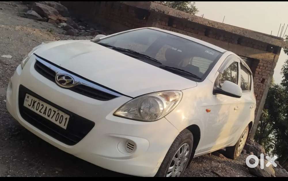 Hyundai 120