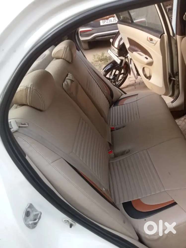 Maruti Suzuki Dzire Tour 2015