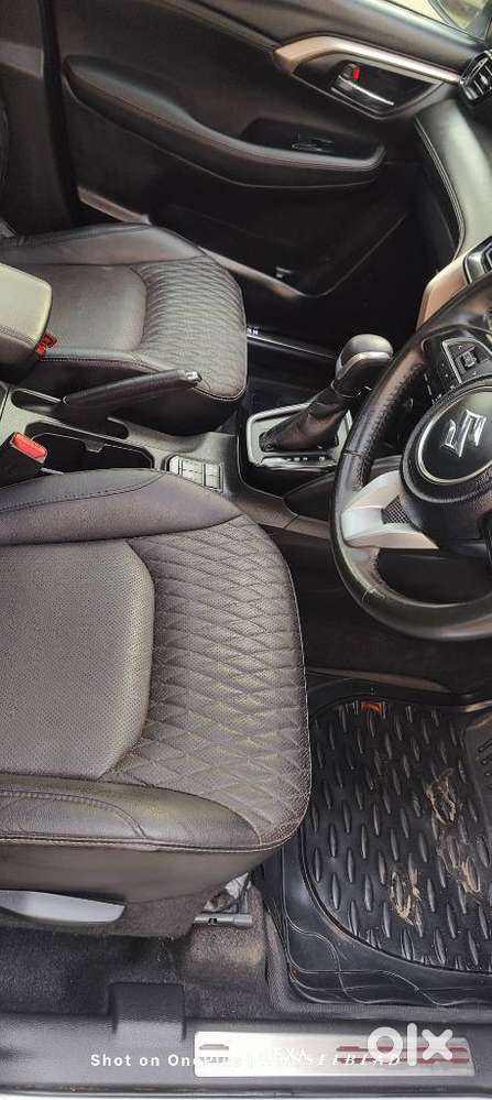 Maruti Suzuki Grand Vitara 1.5 Alpha Plus Intelligent Hybrid Ecvt, 2..