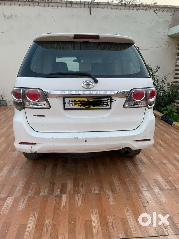 Toyota Fortuner Diesel 2012