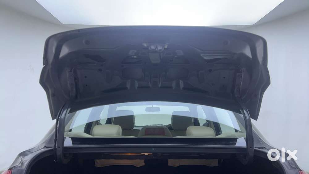 Maruti Suzuki Swift Dzire 2012-2015 Vdi, 2015, Diesel