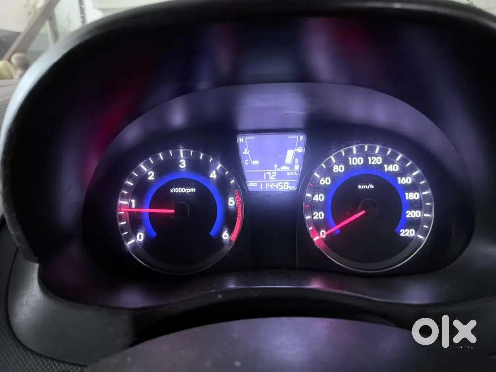 Hyundai Fluidic Verna 2013