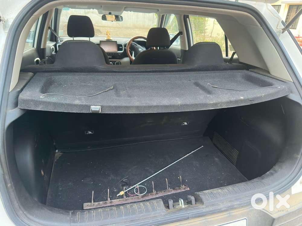Hyundai Venue Petrol 2022 Model New Type Condition